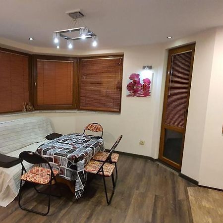 Apartment Knjaz Boris เปาโมเรีย ภายนอก รูปภาพ